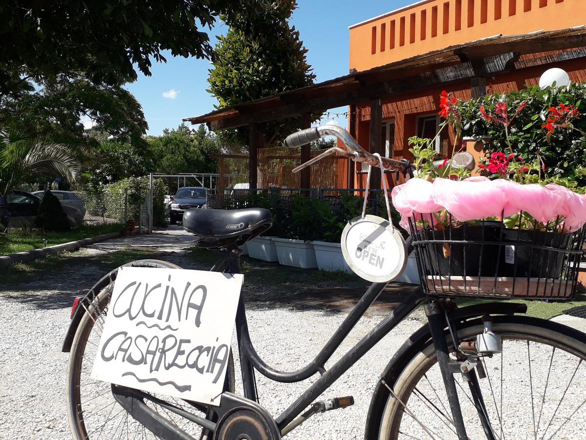 La Campagnola Trattoria Con Alloggio 미사노아드리아티코 외부 사진